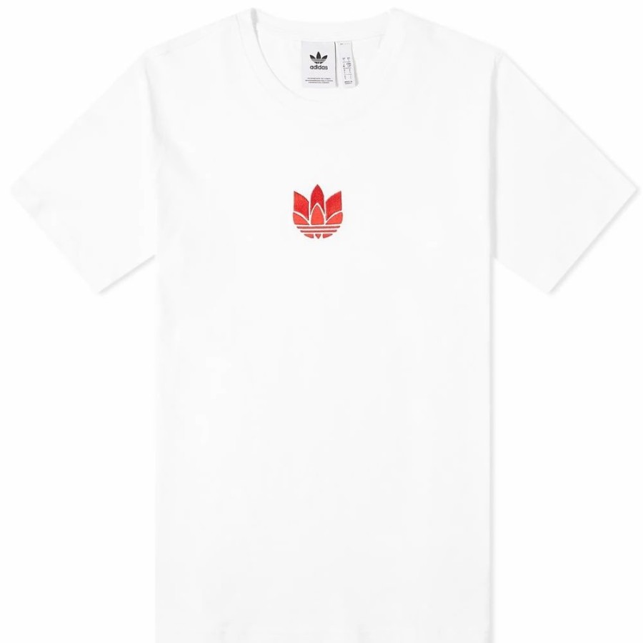 Online * Adidas 3D Trefoil Tee